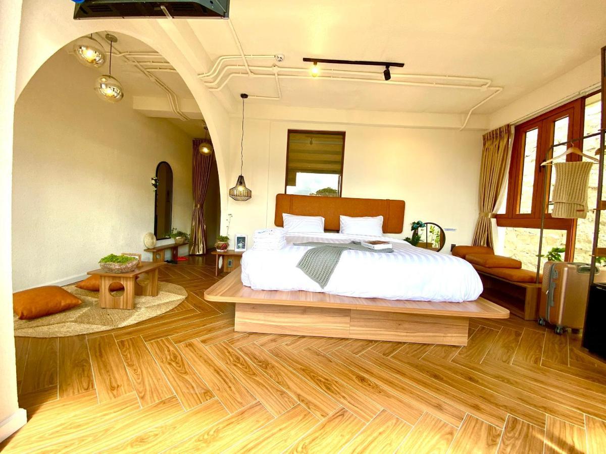 Teakhouse Da Lat Hotel Exterior photo