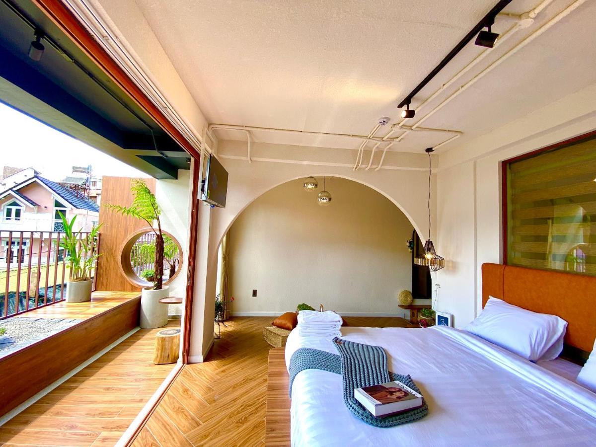 Teakhouse Da Lat Hotel Exterior photo